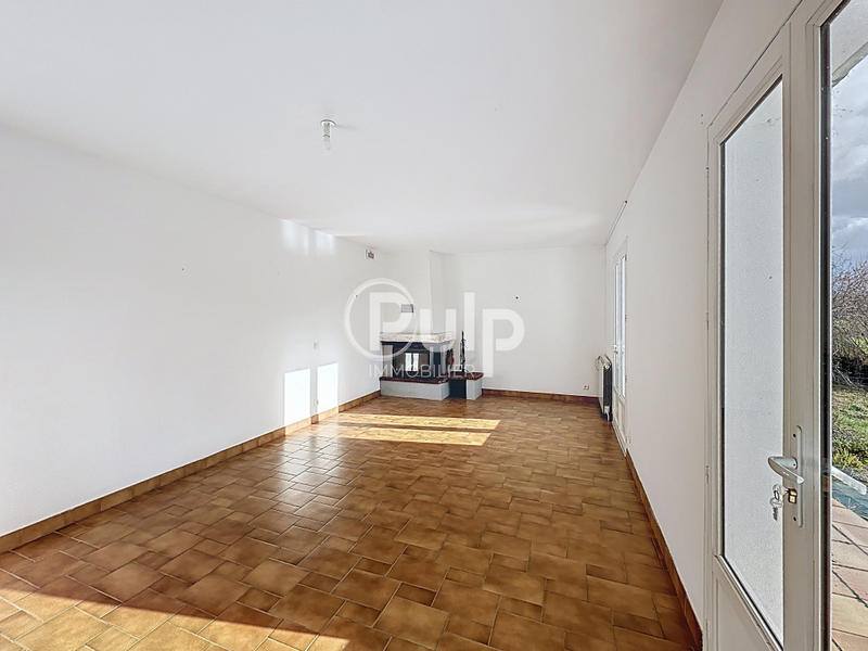 Maison - 83 m² - 5 pièces