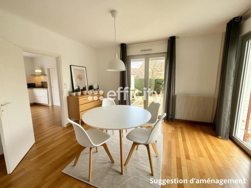 Maison - 164 m² - 8 pièces