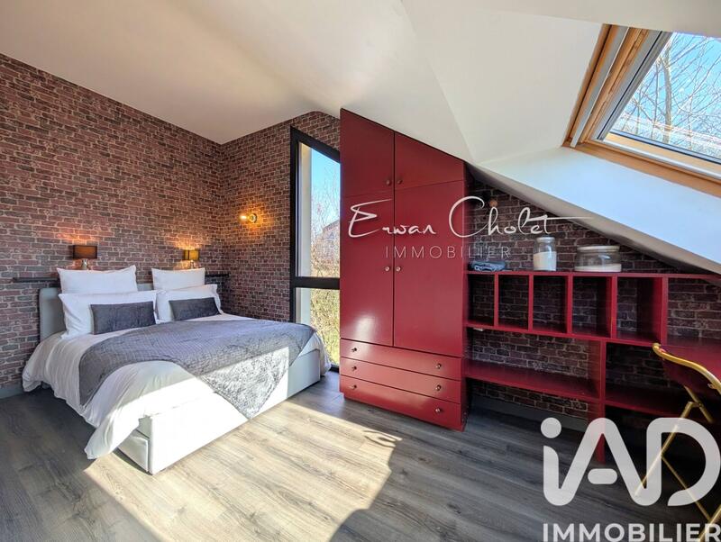 Maison de maîtres - 261 m² - 8 pièces