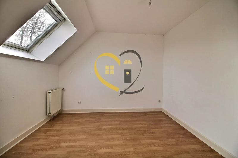 Maison - 96 m² - 4 pièces