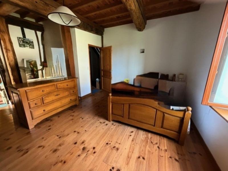 Maison - 271 m² - 11 pièces