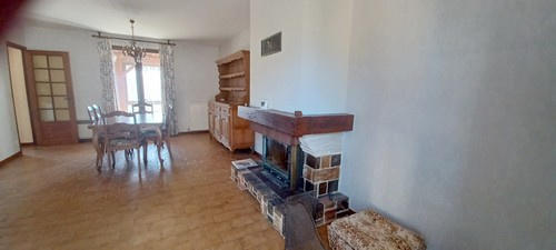 Maison - 86 m² - 6 pièces