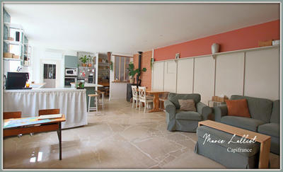 Maison - 176 m² - 7 pièces