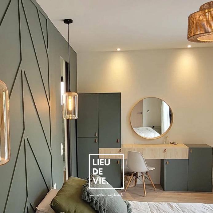 Maison ancienne - 230 m² - 7 pièces