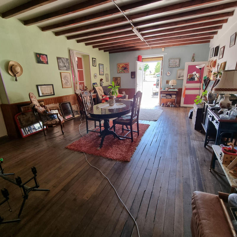 Maison - 150 m² - 8 pièces