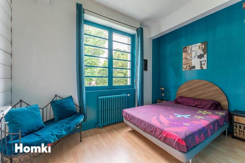 Appartement - 132 m² - 6 pièces