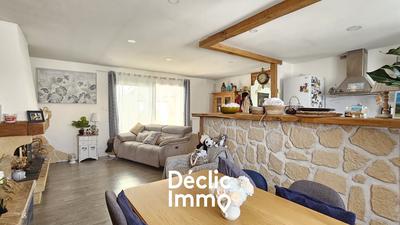 Maison - 142 m² - 7 pièces