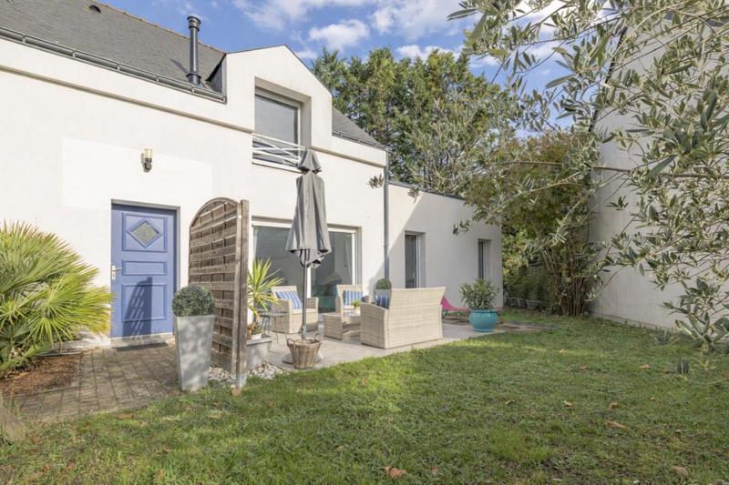 Maison - 145 m² - 6 pièces
