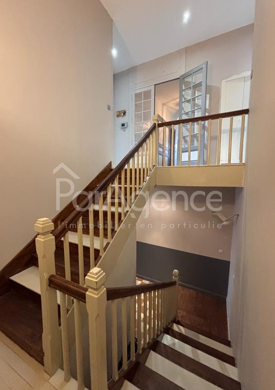 Appartement - 139 m² - 4 pièces