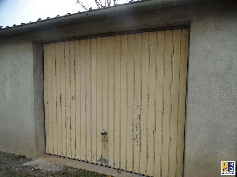 Parking / Garage - 30 m²