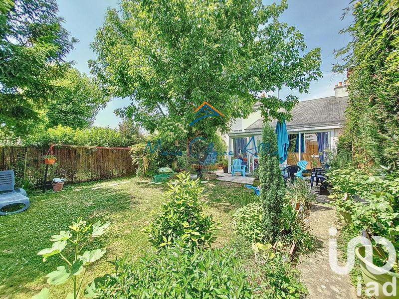 Maison - 104 m² - 4 pièces