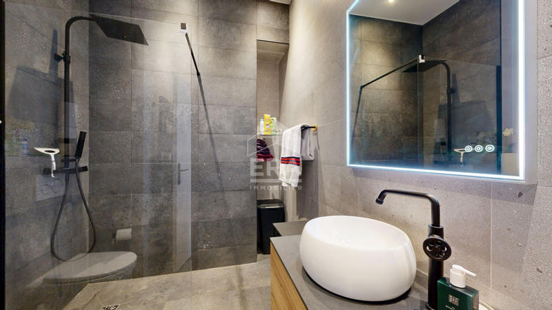 Appartement - 123 m² - 4 pièces