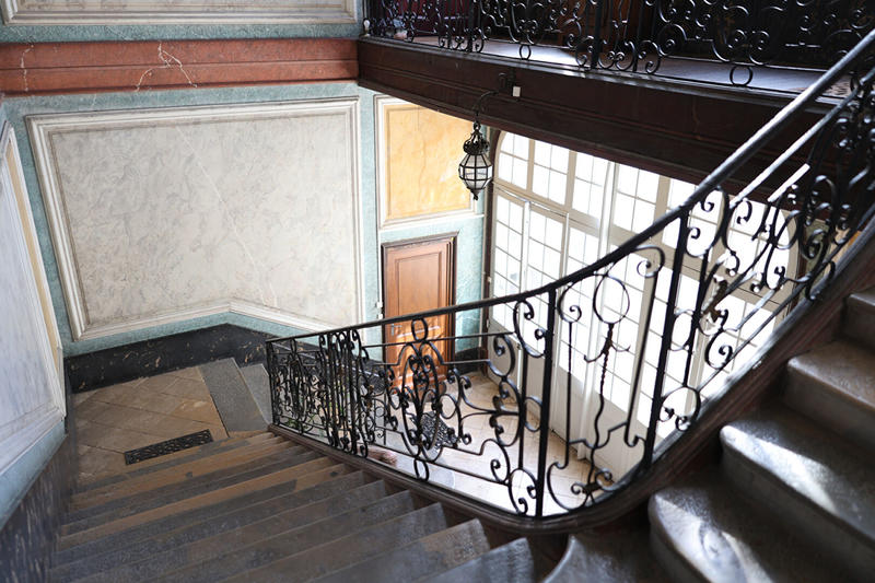 Appartement - 274 m² - 8 pièces