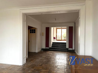 Maison ancienne - 193 m² - 8 pièces