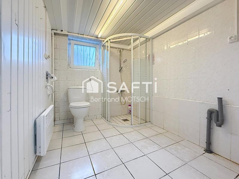 Maison - 110 m² - 8 pièces