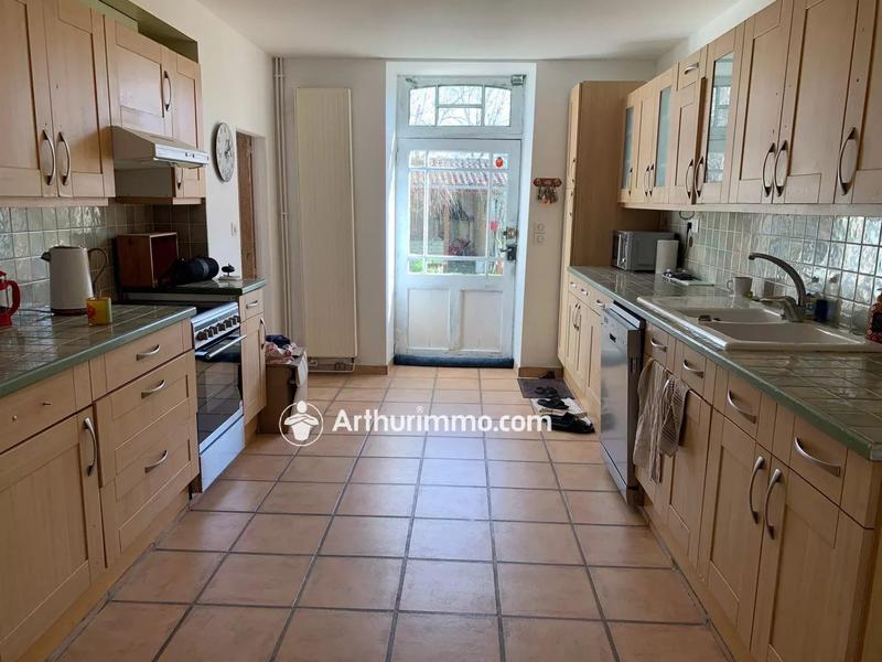 Maison - 146 m² - 6 pièces