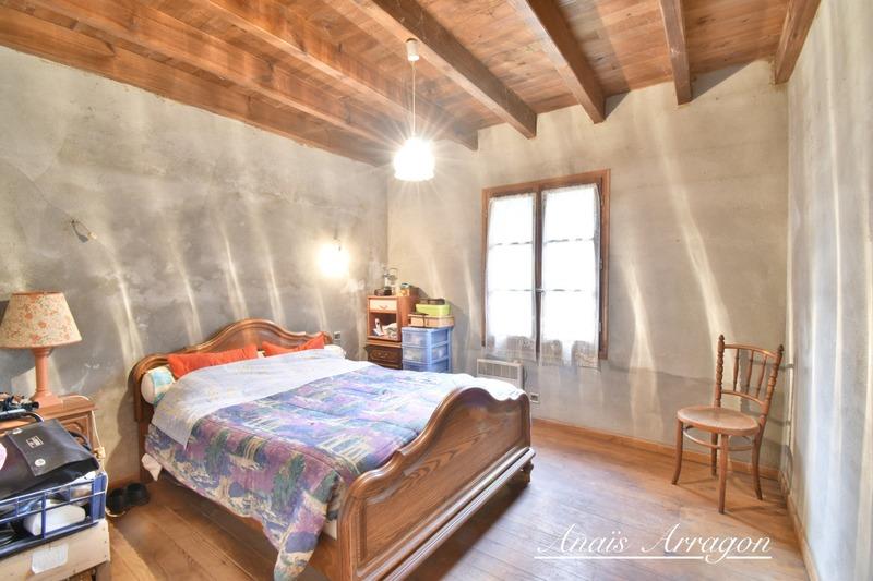 Maison en pierre - 158 m² - 6 pièces