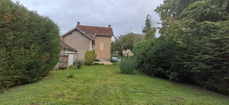 Maison - 107 m² - 6 pièces