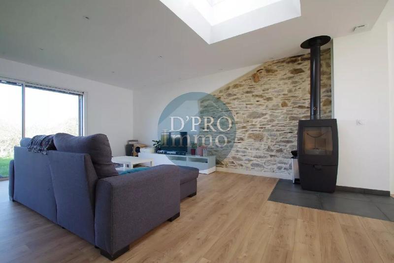 Maison - 136 m² - 5 pièces