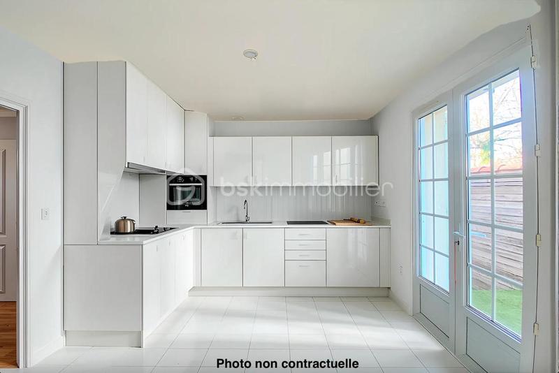 Maison traditionnelle - 110 m² - 4 pièces