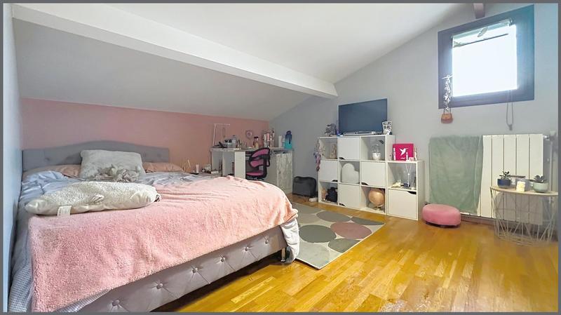 Maison de ville - 100 m² - 6 pièces