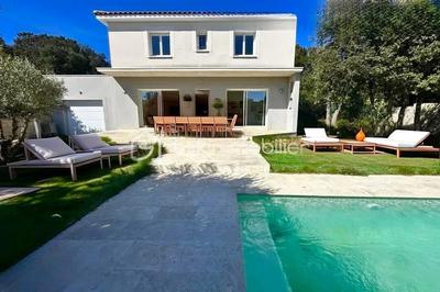 Villa - 103 m² - 4 pièces