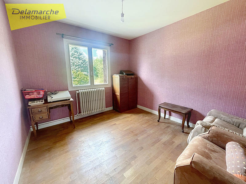 Maison - 121 m² - 7 pièces