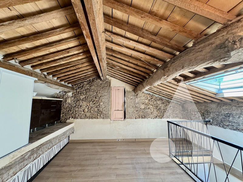 Appartement - 70 m² - 4 pièces