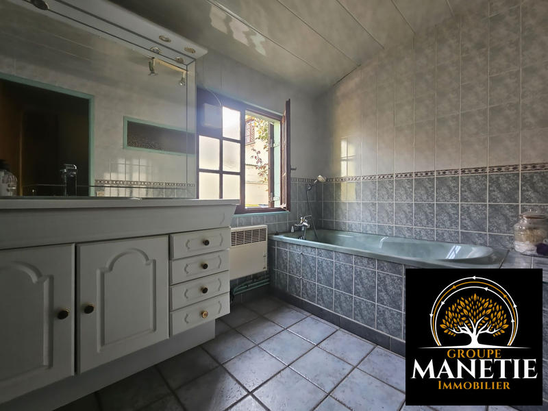 Maison - 87 m² - 6 pièces