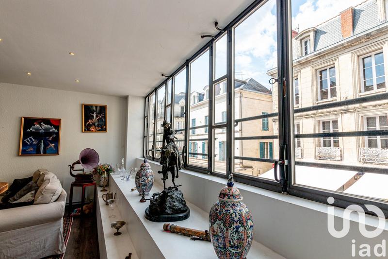 Appartement - 104 m² - 4 pièces