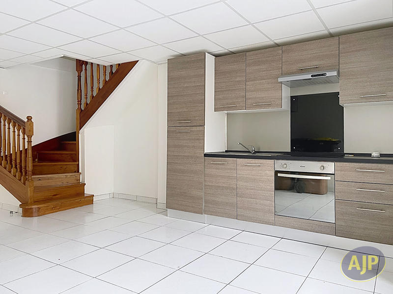 Maison - 60 m² - 3 pièces