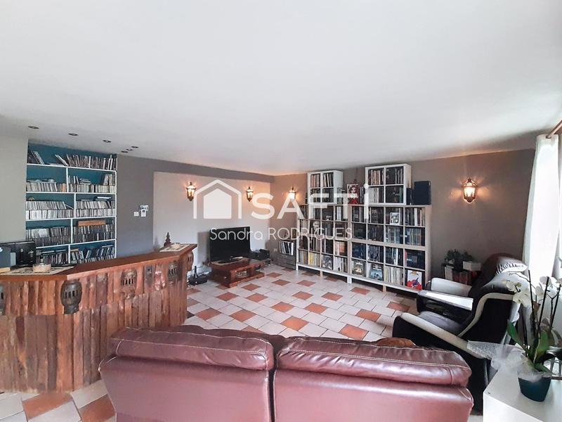 Maison - 175 m² - 7 pièces