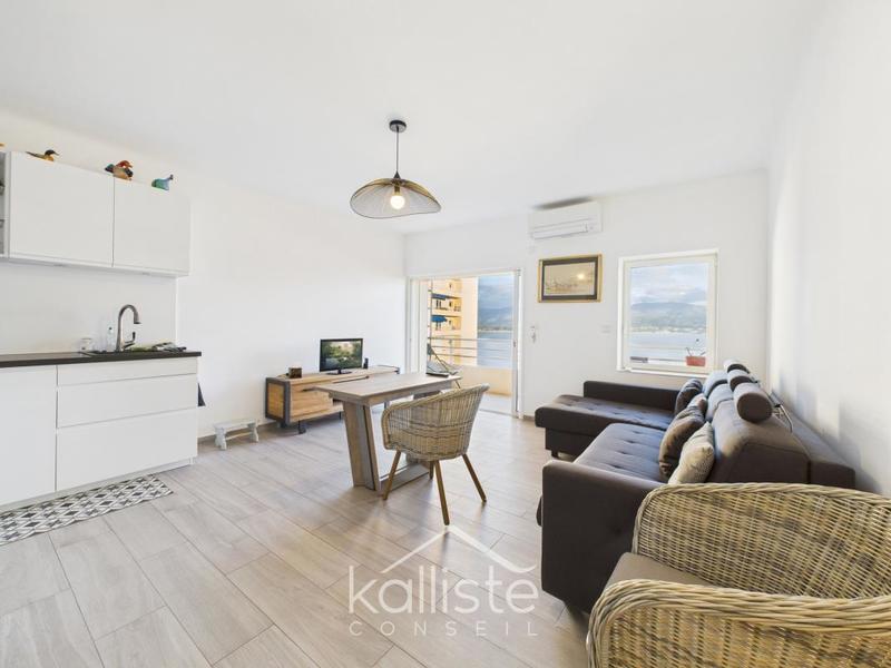 Appartement - 54 m² - 2 pièces