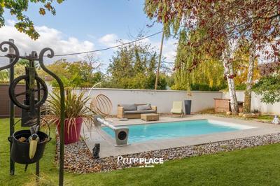 Maison d'architecte - 250 m² - 8 pièces