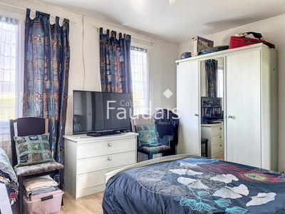 Appartement - 91 m² - 4 pièces