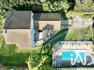 Maison - 177 m² - 6 pièces