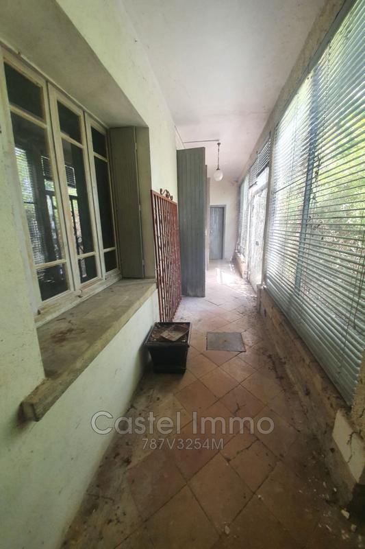 Maison de ville - 298 m² - 9 pièces