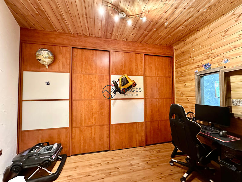 Appartement - 115 m² - 4 pièces