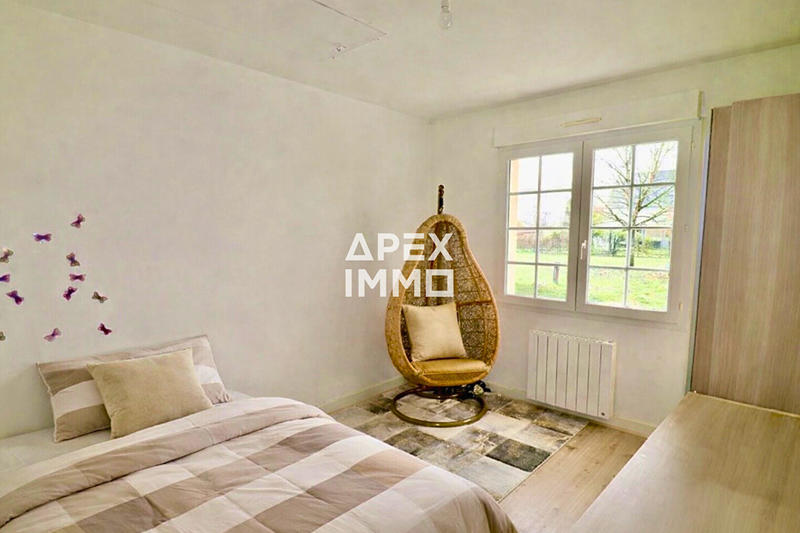 Maison - 93 m² - 4 pièces