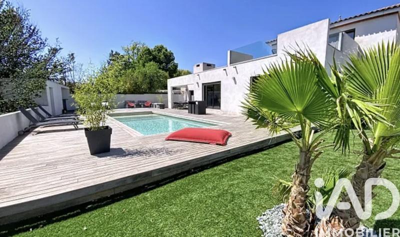 Maison - 196 m² - 5 pièces