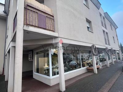 Local commercial - 53 m² - 1 pièce