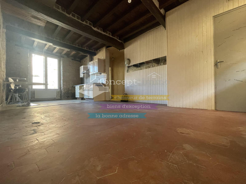 Maison en pierre - 78 m² - 4 pièces