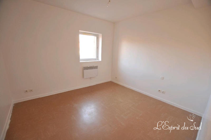 Appartement - 99 m² - 4 pièces