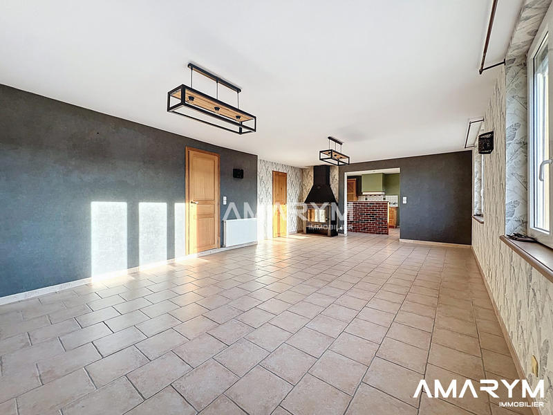 Maison - 99 m² - 4 pièces