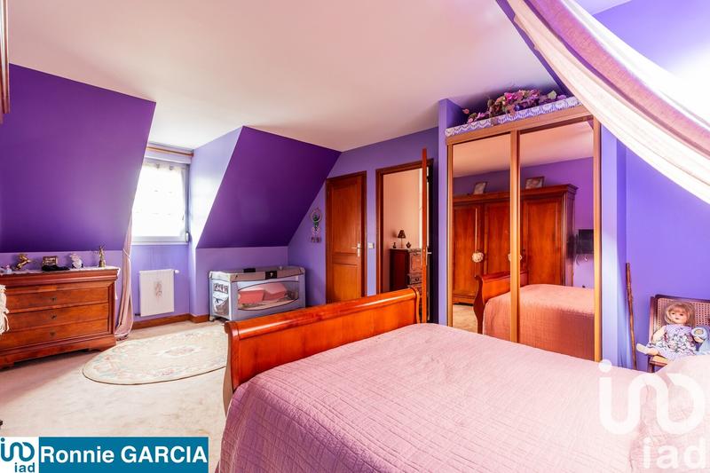 Maison - 176 m² - 7 pièces