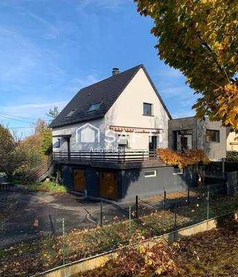 Maison - 192 m² - 8 pièces