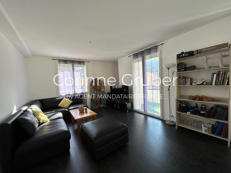 Appartement - 133 m² - 7 pièces