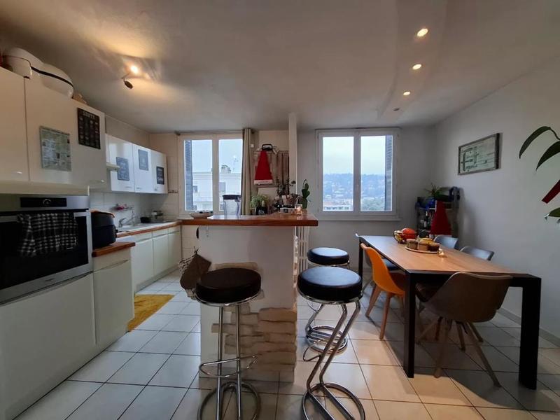 Appartement - 66 m² - 3 pièces