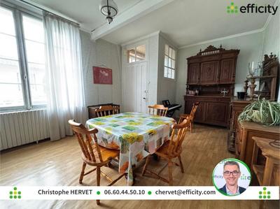 Maison - 103 m² - 5 pièces