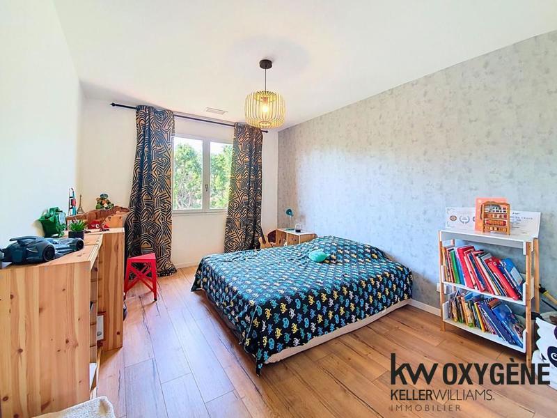 Maison - 186 m² - 5 pièces